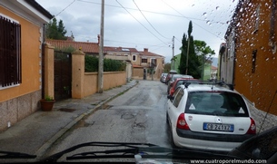 Por callejuelas estrechas