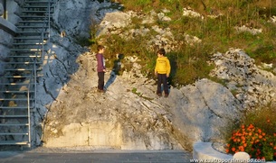 Andando por las rocas