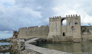 Vista de la muralla desde el torreon exterior