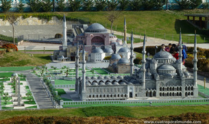 Representacion del centro historico de Estambul, mezquita azul, Sultanamhet y Santa Sofia
