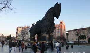 Replica del caballo de Troya usado en la ultima versión Hollywoodiense.